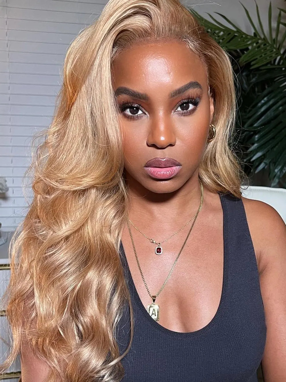 Body_Wave_lace_frontal_wigs_27_colored_honey_blonde_HD_lace_human_hair_wigs_pre-plucked_with_baby_hair