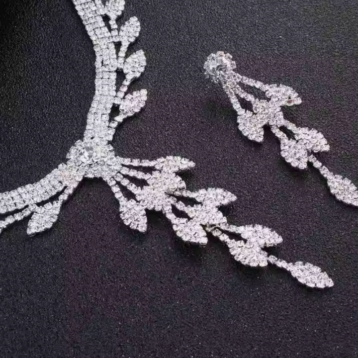 Dorsanee Hair Leaf Tassel Rhinestone Necklace and Earrings Jewelry Set