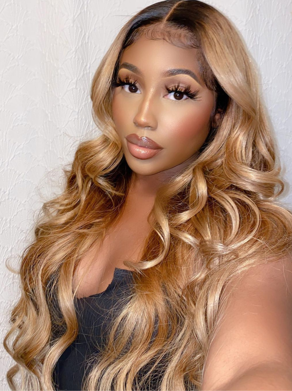 Dorsanee Honey Blonde 13x4 Lace Front Body Wave Hair Wig With Dark Black Roots